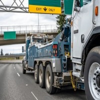 Speed Star Heavy Duty Towing - Professional Towing & Roadside Assistance